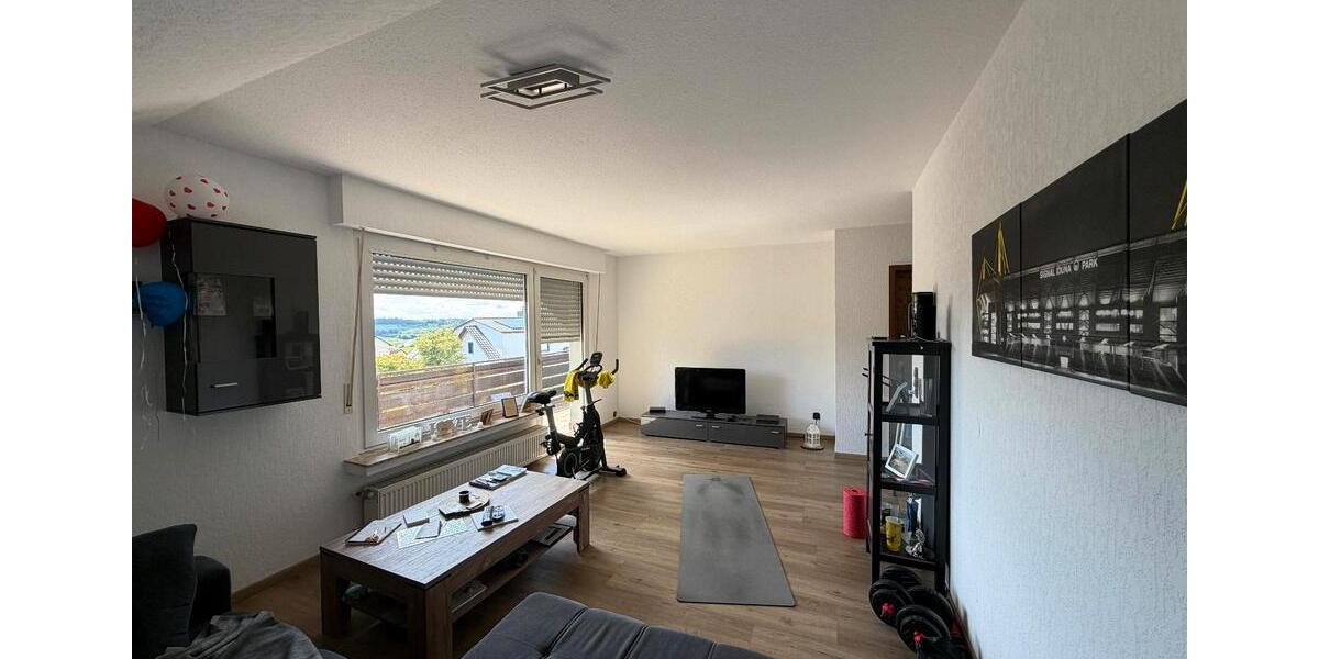 Dachgeschoßwohnung Neuenrade - 2.5 Zimmer, 85 m&sup2;, 550&euro; | Angebot:27626997