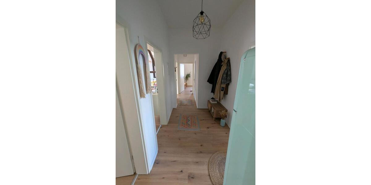 Dachgeschoßwohnung Wuppertal Gemarkung Langerfeld - 3 Zimmer, 104 m&sup2;, 290.000&euro; | Angebot:26754353