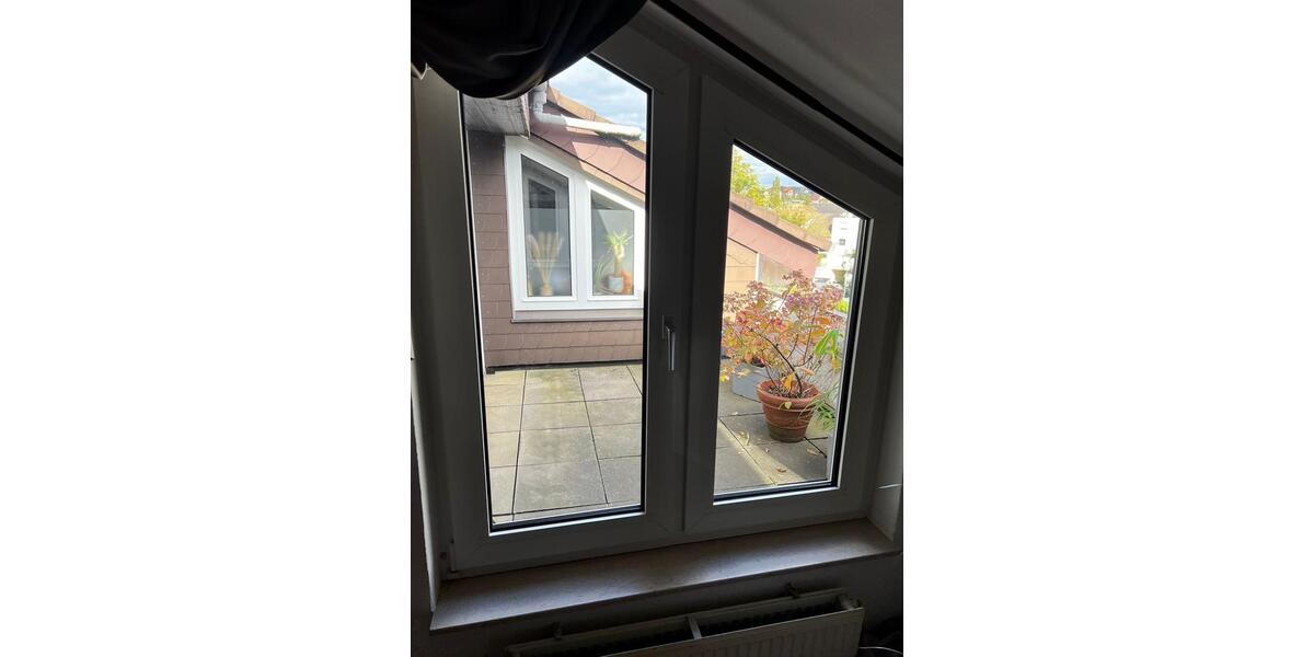 Dachgeschoßwohnung Hemer - 3 Zimmer, 110 m&sup2;, 950&euro; | Angebot:25397374