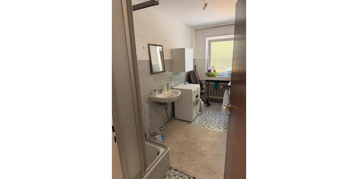 Etagenwohnung Ennepetal - 3 Zimmer, 90 m&sup2;, 15&euro; | Angebot:27572256