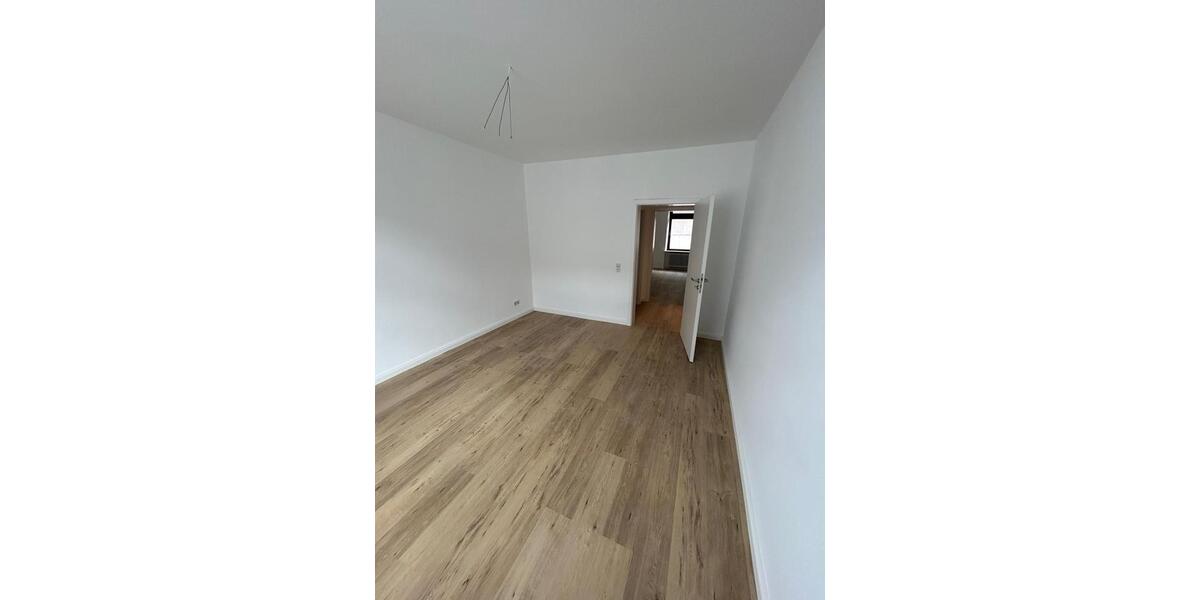 Etagenwohnung Wuppertal Arrenberg - 1 Zimmer, 23 m&sup2;, 330&euro; | Angebot:26532479