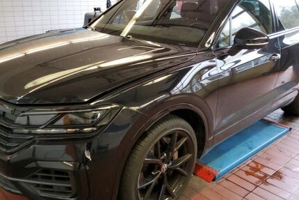VW Touareg 74.083 km 51.546 &euro; Hagen 58091