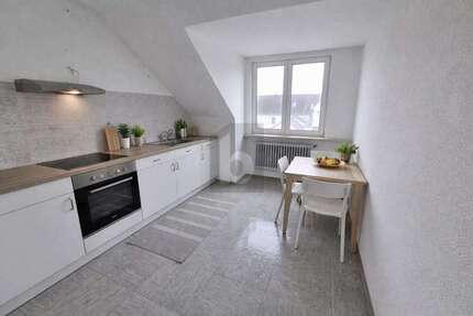 Haus Bochum - 18 Zimmer, 323 m&sup2;, 537.000&euro; | Angebot:27102290