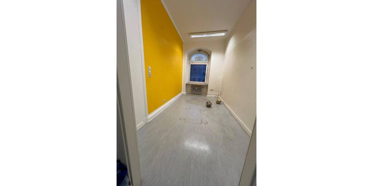 Mehrfamilienhaus, Wohnhaus Wuppertal / Ronsdorf Ronsdorf - 3 Zimmer, 599 m&sup2;, 895.000&euro; | Angebot:26858931