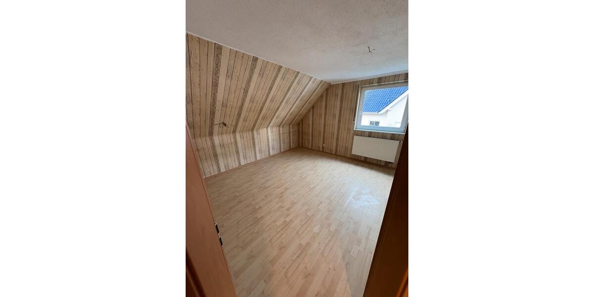 Einfamilienhaus Balve - 4 Zimmer, 120 m&sup2;, 259.000&euro; | Angebot:27073249