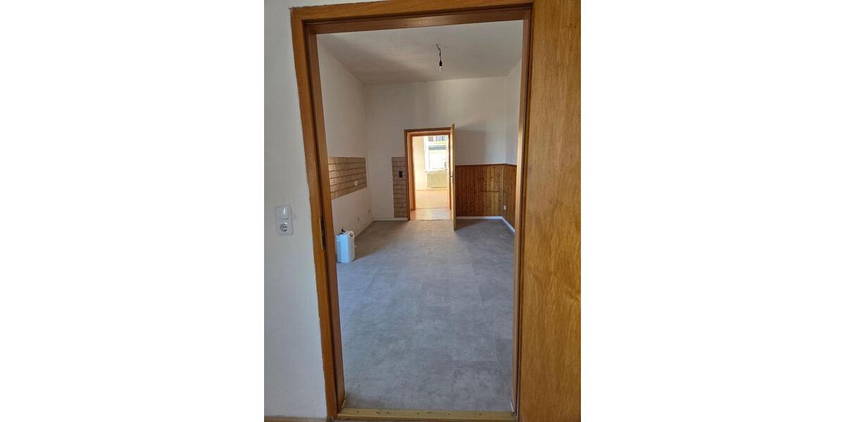 Dachgeschoßwohnung Wuppertal Gemarkung Barmen - 4 Zimmer, 90 m&sup2;, 625&euro; | Angebot:25963687