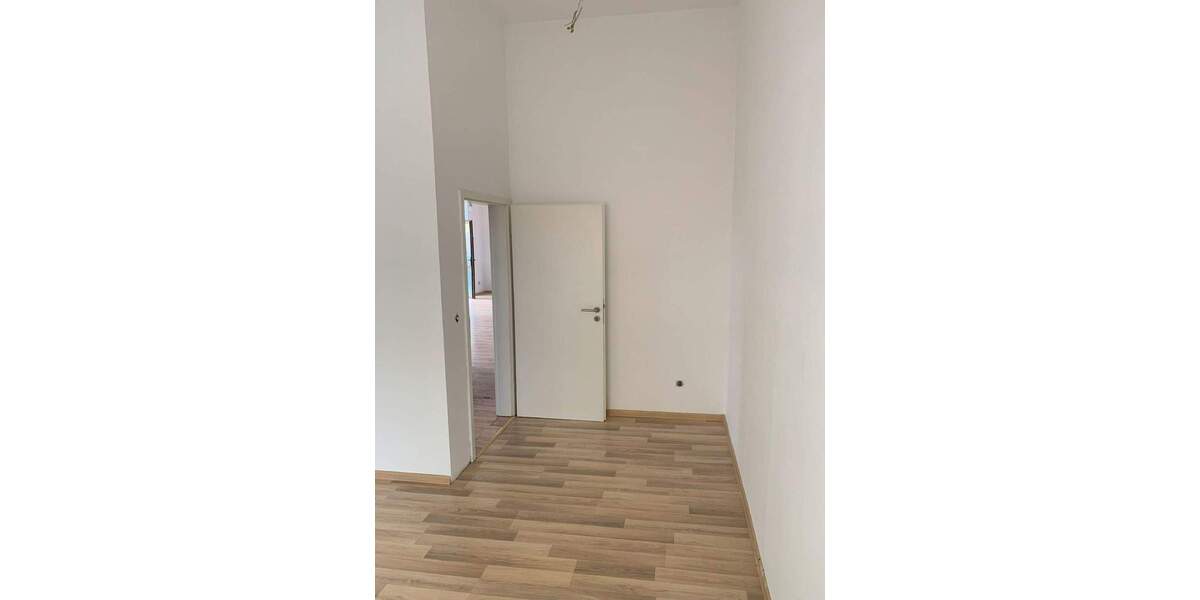 Etagenwohnung Bochum Gerthe - 3 Zimmer, 82 m&sup2;, 590&euro; | Angebot:25747064