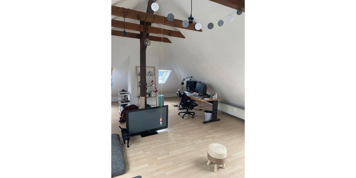 Dachgeschoßwohnung Hagen Hohenlimburg - 2 Zimmer, 60 m&sup2;, 450&euro; | Angebot:26104568