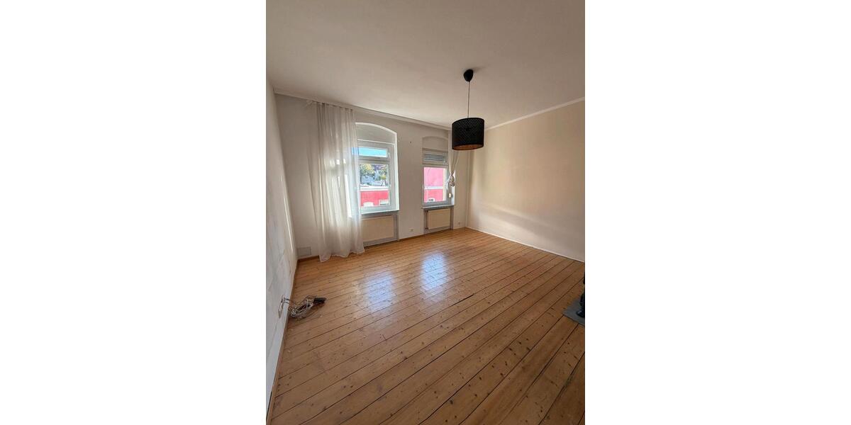Etagenwohnung Iserlohn - 4 Zimmer, 87 m&sup2;, 680&euro; | Angebot:27579968