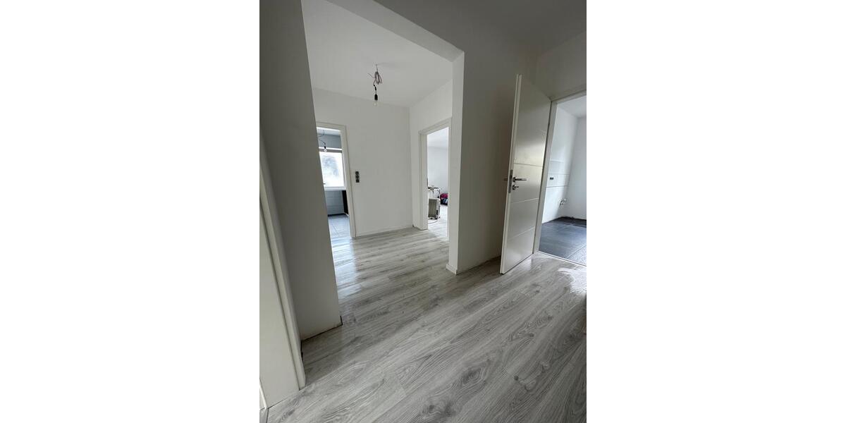 Etagenwohnung Remscheid Remscheid-Süd - 3.5 Zimmer, 75 m&sup2;, 750&euro; | Angebot:25895245