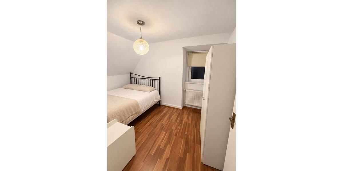 Dachgeschoßwohnung Lünen Brambauer - 3 Zimmer, 62 m&sup2;, 770&euro; | Angebot:27589757
