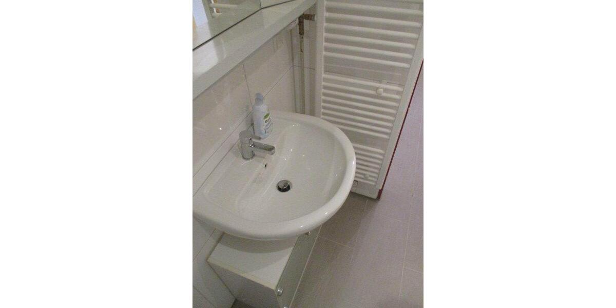 Erdgeschoßwohnung Wuppertal Gemarkung Langerfeld - 1 Zimmer, 32 m&sup2;, 320&euro; | Angebot:26691990