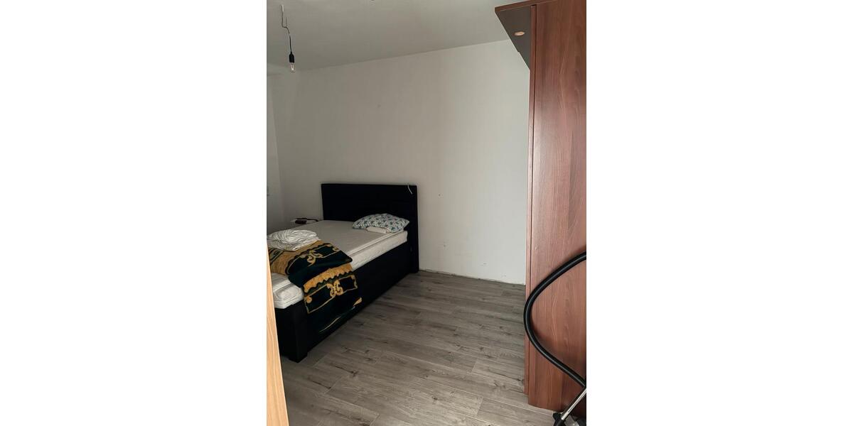 Etagenwohnung Lüdenscheid - 2 Zimmer, 60 m&sup2;, 480&euro; | Angebot:27627065