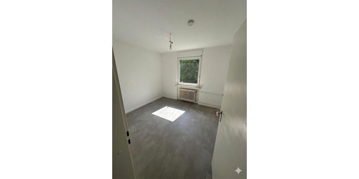 Etagenwohnung Radevormwald - 3 Zimmer, 78 m&sup2;, 700&euro; | Angebot:26699829