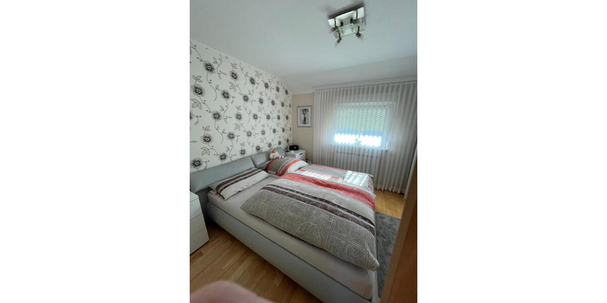 Dachgeschoßwohnung Iserlohn Sümmern - 1 Zimmer, 58 m&sup2;, 125.000&euro; | Angebot:26033994