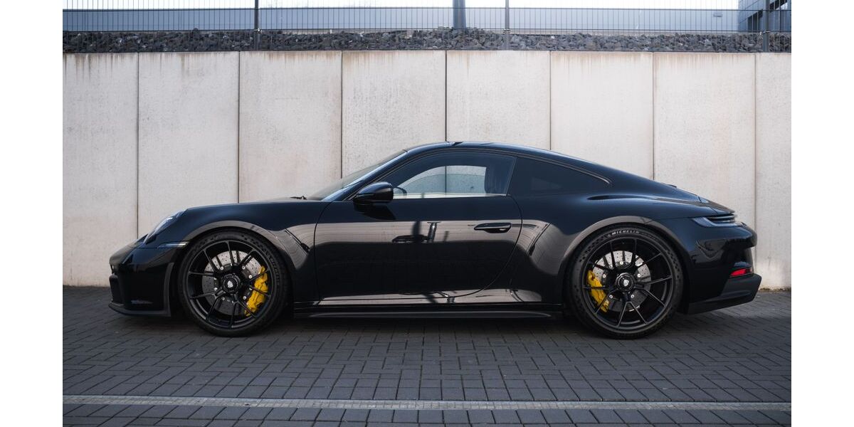 Porsche 992 1.150 km 215.900 &euro; Holzwickede 59439