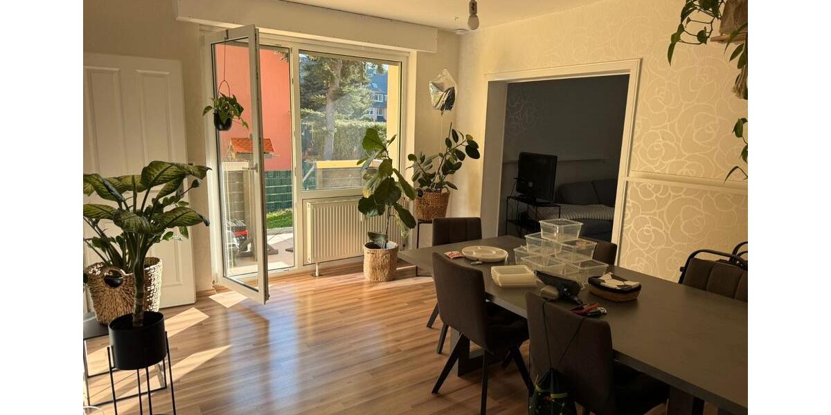 Erdgeschoßwohnung Dortmund Aplerbeck - 4.5 Zimmer, 106 m&sup2;, 1.160&euro; | Angebot:26035714