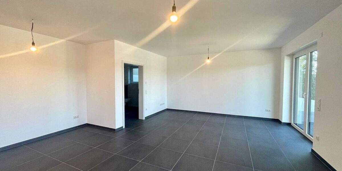 Etagenwohnung Balve - 2 Zimmer, 90 m&sup2;, 1.125&euro; | Angebot:25745764