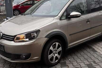 VW Touran 208.000 km 8.250 &euro; Hemer 58675