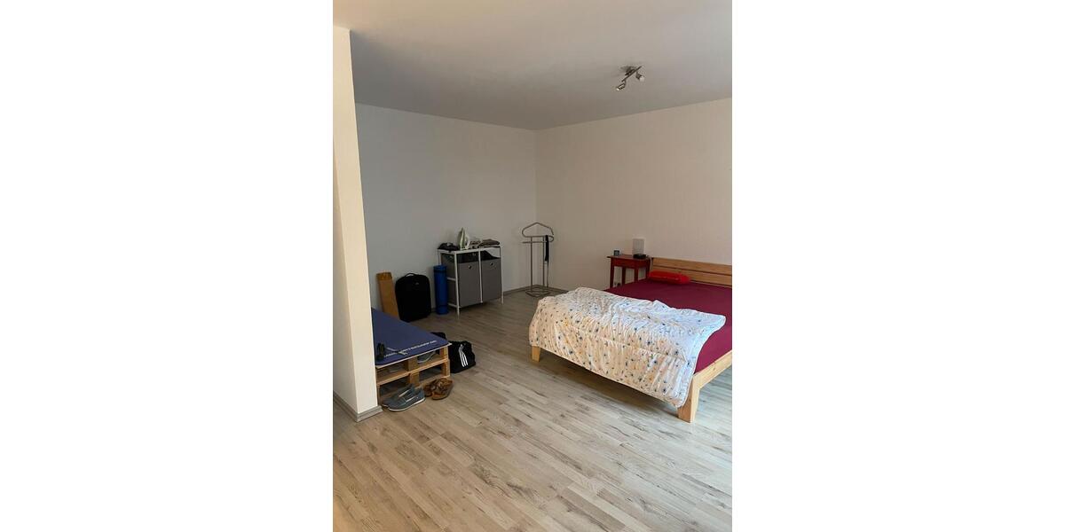 Reihenhaus Hückeswagen - 7 Zimmer, 187 m&sup2;, 375.000&euro; | Angebot:27579979