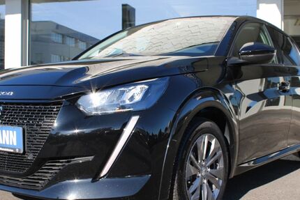 Peugeot 208 37.150 km 17.990 &euro; Remscheid 42897