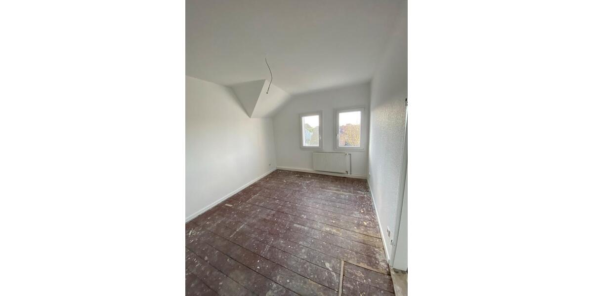 Dachgeschoßwohnung Hattingen Blankenstein - 3 Zimmer, 60 m&sup2;, 550&euro; | Angebot:25994224