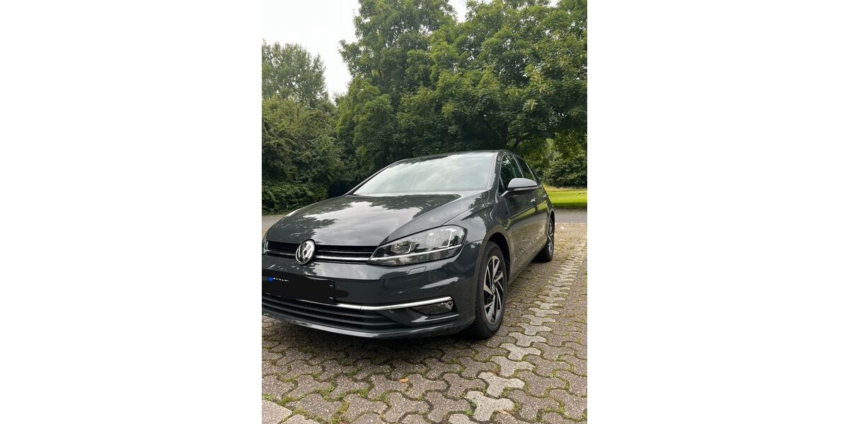 VW Golf 91.000 km 14.700 &euro; Bochum 44809