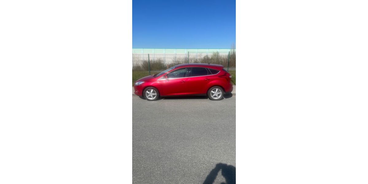 Ford Focus 80.127 km 7.300 &euro; Wuppertal 42389