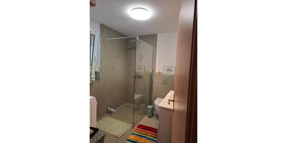 Terrassenwohnung Remscheid Lüttringhausen - 3 Zimmer, 89 m&sup2;, 270.000&euro; | Angebot:27525107