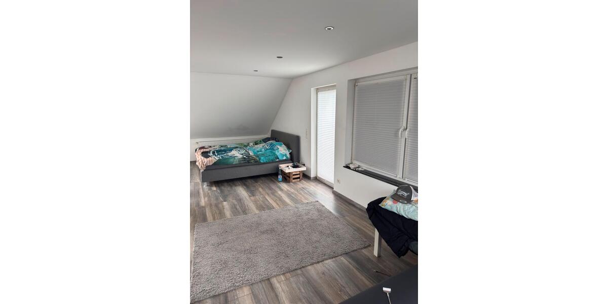 Dachgeschoßwohnung Menden (Sauerland) Bösperde - 3 Zimmer, 100 m&sup2;, 750&euro; | Angebot:27629192