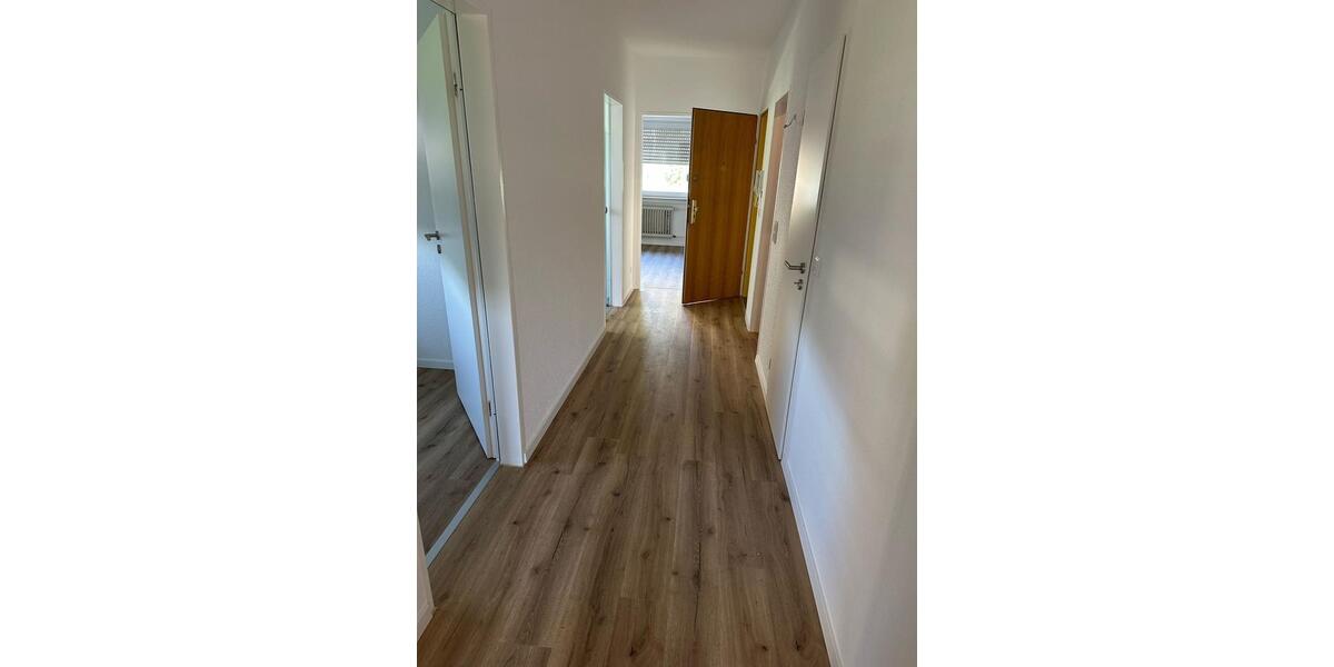 Etagenwohnung Hagen Hagen-Nord - 7 Zimmer, 175 m&sup2;, 349.000&euro; | Angebot:27623660