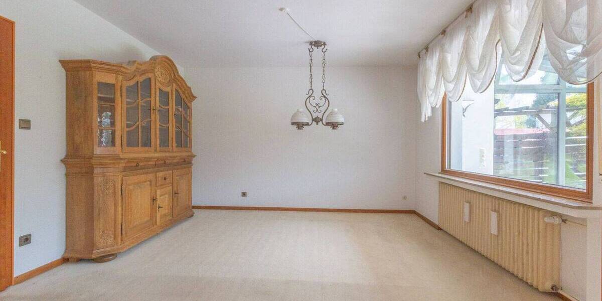 Einfamilienhaus Menden Mitte - 5 Zimmer, 122 m&sup2;, 215.000&euro; | Angebot:26486387