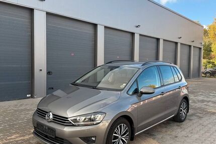 VW Golf Sportsvan 152.600 km 10.800 &euro; Lünen 44532