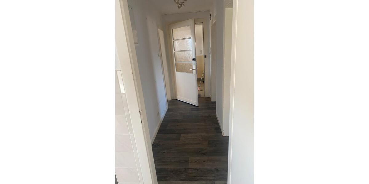 Etagenwohnung Iserlohn - 2 Zimmer, 65 m&sup2;, 390&euro; | Angebot:24847844
