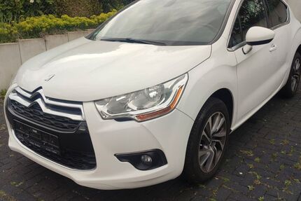 Citroen DS4 190.000 km 2.795 &euro; Remscheid 42857