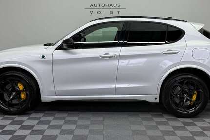 Alfa Romeo Stelvio 67.000 km 52.490 &euro; Radevormwald 42477
