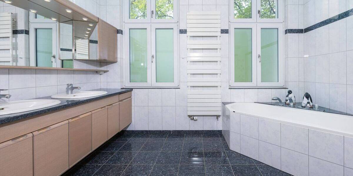 Einfamilienhaus Wuppertal Ronsdorf - 7 Zimmer, 234 m&sup2;, 649.000&euro; | Angebot:26763509