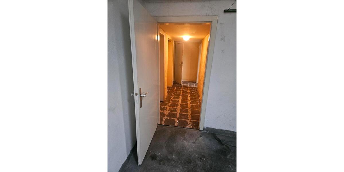 Dachgeschoßwohnung Wuppertal Barmen - 3 Zimmer, 500&euro; | Angebot:23220402