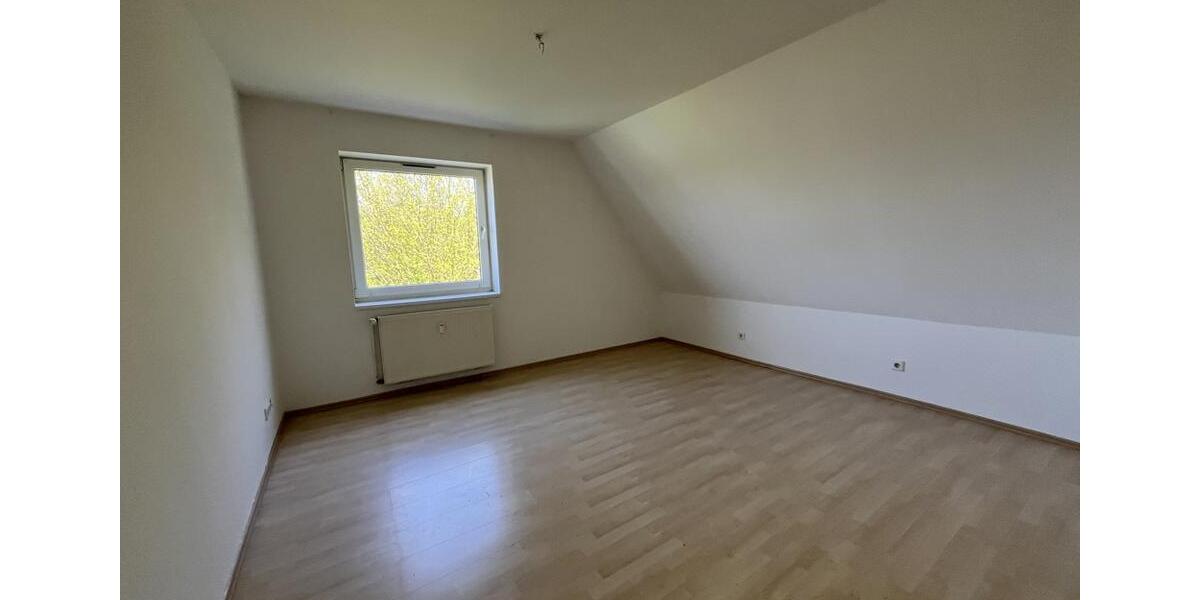 Etagenwohnung Remscheid Lüttringhausen - 3 Zimmer, 53 m&sup2;, 392&euro; | Angebot:26462762