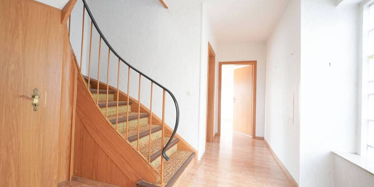 Mehrfamilienhaus, Wohnhaus Kierspe Kierspe Dorf - 7 Zimmer, 153 m&sup2;, 320.000&euro; | Angebot:25688494