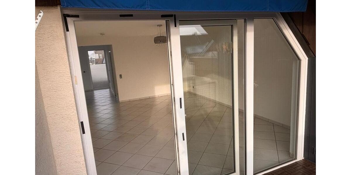 Dachgeschoßwohnung Lüdenscheid Augustenthal - 3 Zimmer, 70 m&sup2;, 560&euro; | Angebot:25865874