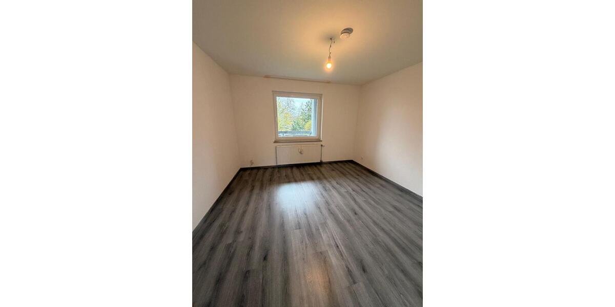 Etagenwohnung Bochum Altenbochum - 3 Zimmer, 83 m&sup2;, 760&euro; | Angebot:25918613