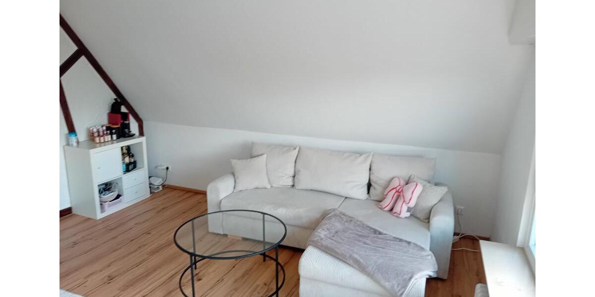 Dachgeschoßwohnung Schalksmühle - 3 Zimmer, 60 m&sup2;, 600&euro; | Angebot:27626622