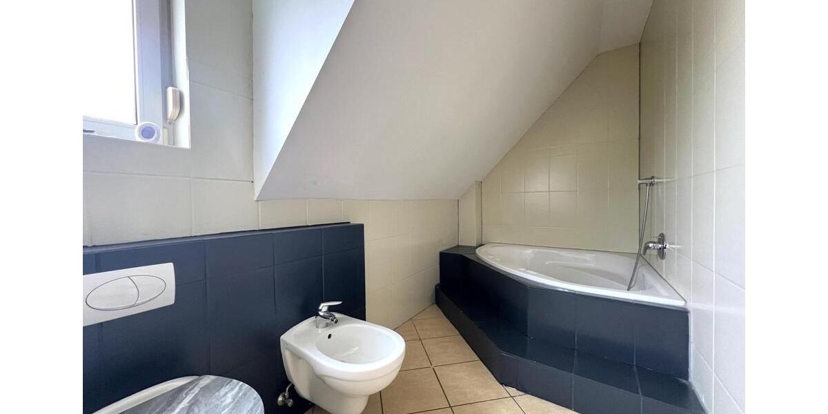 Einfamilienhaus Wipperfürth - 6 Zimmer, 188 m&sup2;, 330.000&euro; | Angebot:26730253