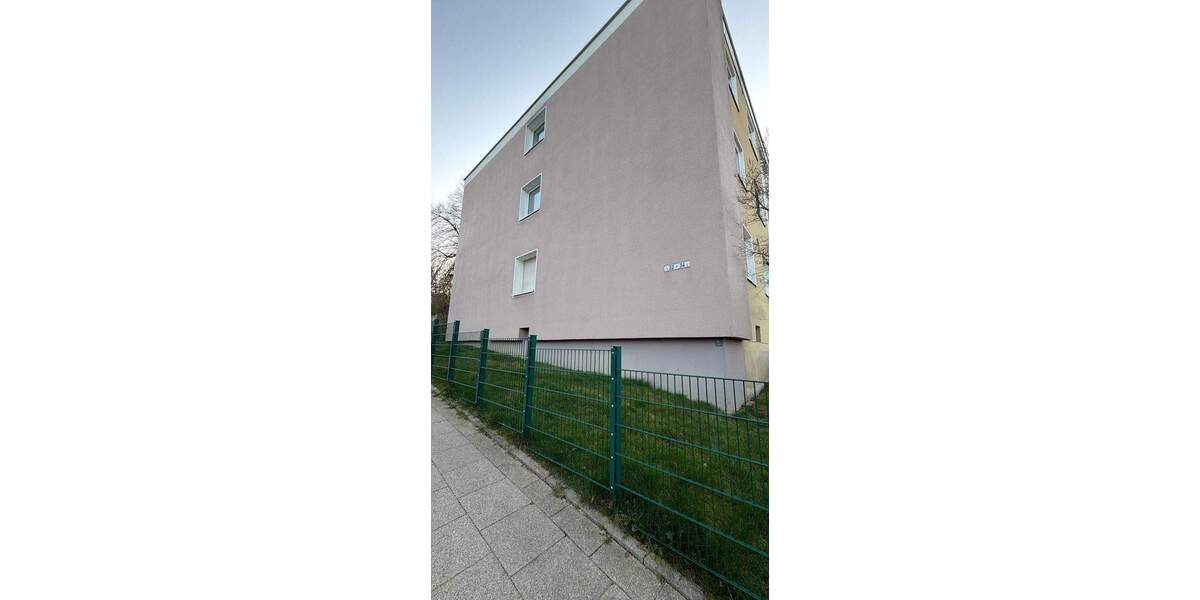 Etagenwohnung velbert neviges Neviges - 2 Zimmer, 60 m&sup2;, 120.000&euro; | Angebot:25821463