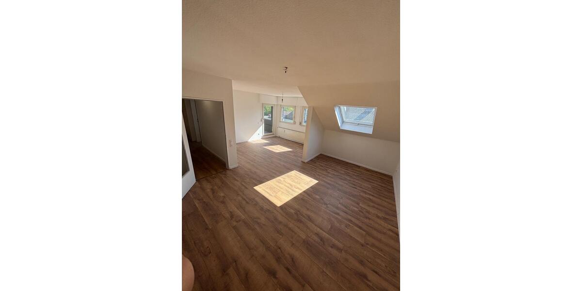 Dachgeschoßwohnung Lüdenscheid Brügge - 1 Zimmer, 51 m&sup2;, 460&euro; | Angebot:26026036