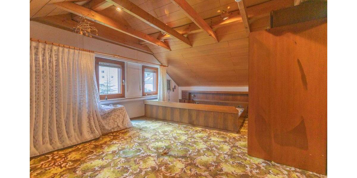 Einfamilienhaus Menden Mitte - 5 Zimmer, 122 m&sup2;, 215.000&euro; | Angebot:26486387