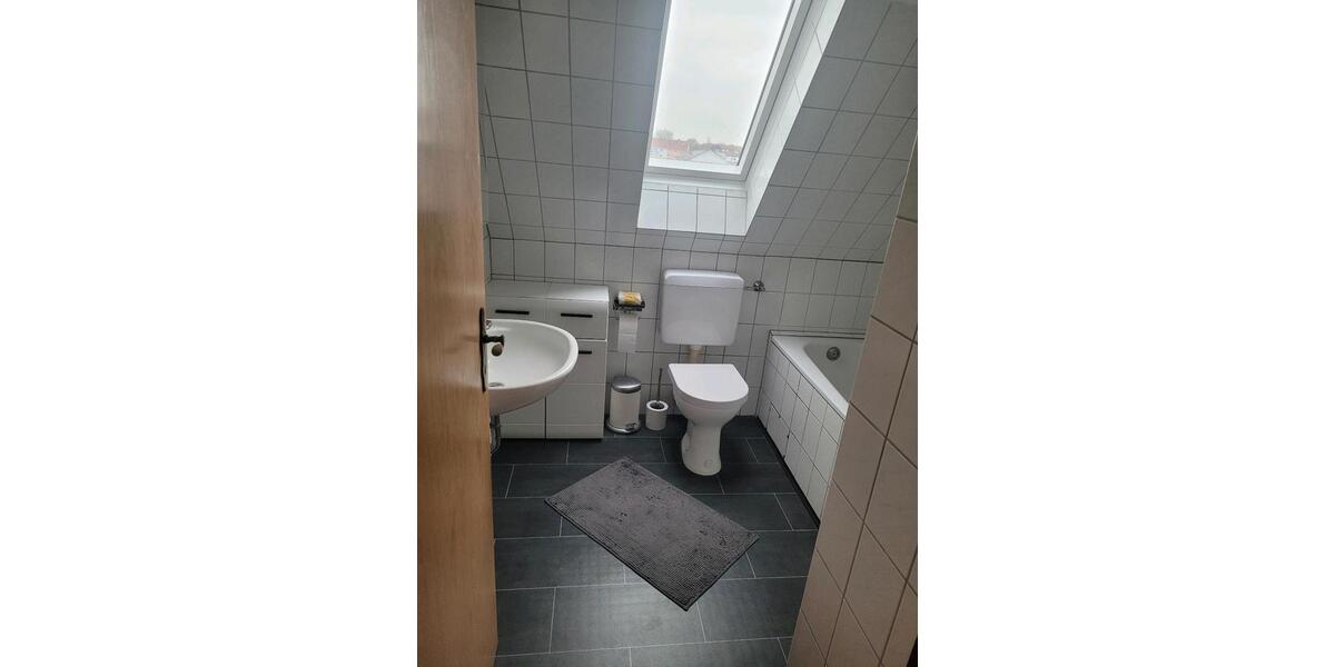 Dachgeschoßwohnung Castrop-Rauxel Bladenhorst - 2 Zimmer, 45 m&sup2;, 454&euro; | Angebot:26031716