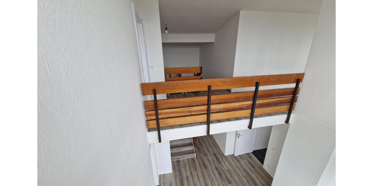 Dachgeschoßwohnung Bochum Laer - 3 Zimmer, 86 m&sup2;, 757&euro; | Angebot:25924413