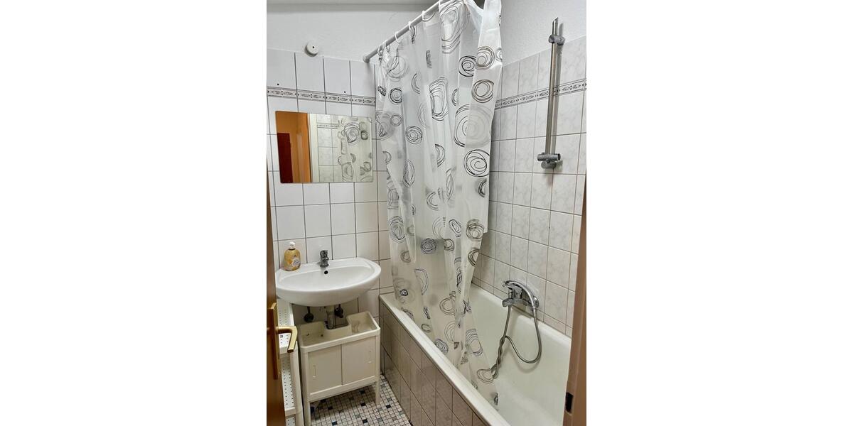 Etagenwohnung Wuppertal Elberfeld - 1 Zimmer, 20 m&sup2;, 449&euro; | Angebot:27613463